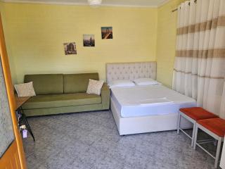 Elias Guest House - Saranda - 9