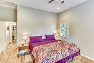 Peaceful Riverside Home with Patio, 7 Mi to Downtown - Riverside - 1