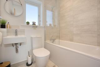 Harveys Yard by Signature Stays - Hayle Luxury Beach home with parking - sleeps 6 - 3