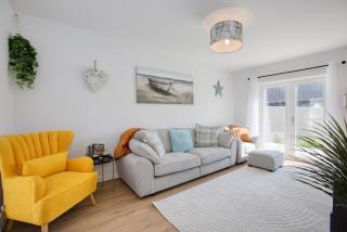 Harveys Yard by Signature Stays - Hayle Luxury Beach home with parking - sleeps 6 - Hayle - 4