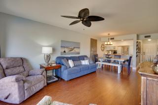 Nautical Edgewater Resort Condo - Walk to Beaches! - 4