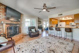 Backyard Oasis and Hot Tub Mtn-View Wickenburg Home - 8
