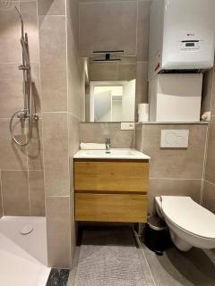 The Modern Nest - Jourdan - 2