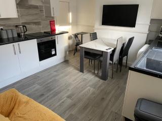 Accrington Three Bed - Accrington - 7