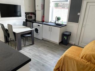 Accrington Three Bed - Accrington - 6