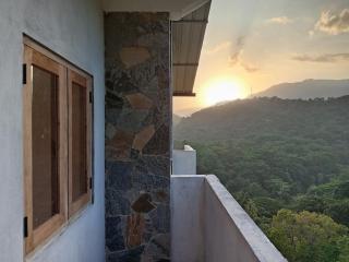Nature Dreams Homestay & Restaurant - - 8