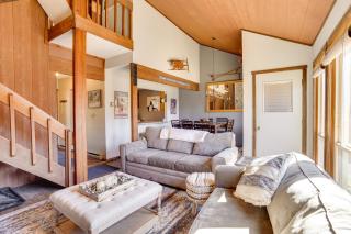 Charming Townhome - Walk to Greek Peak Mountain! - 6