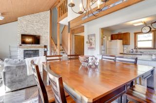 Charming Townhome - Walk to Greek Peak Mountain! - Cortland - 2