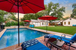 Secret Garden Cottage - Pool & Hot Tub - 2