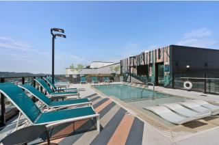 3BR Oasis with Skyline Views 12th Floor - Birmingham - 9
