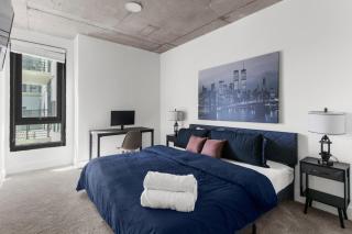 3BR Oasis with Skyline Views 12th Floor - Birmingham - 7