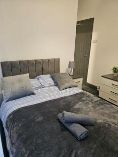 Gracia Guest House - Stoke on Trent - 9