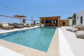 Noble Pearl Villas Paros - Santa Maria - 9