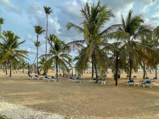 Costa Del Sol Juan Dolio 2BR Sunset, Beach Front - 7