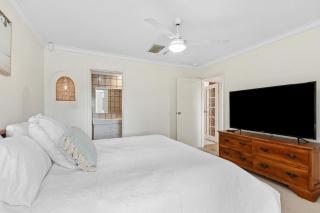 Slow MOcean Beach Retreat - 8