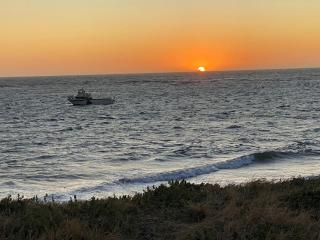 The Blue Beach House, 3 star accommodation 5 star view - 9