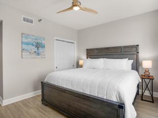 Jade East Towers 1450 by Newman-Dailey - 7