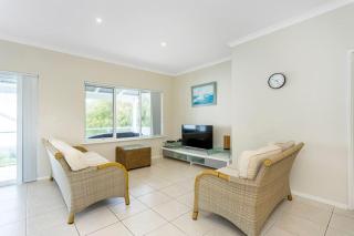 Lovely 4 bedroom home with resort amenities - 7