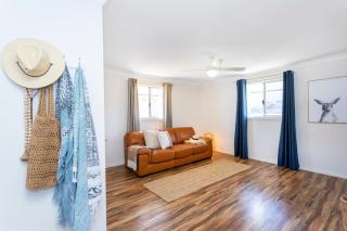 Chic coastal holiday home - 9