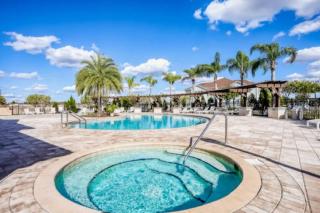 Beautiful & Cozy 4bd Home, Gated Community - 9