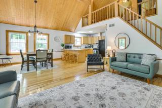 Dock Access and Nearby Beach Higgins Lake Retreat! - 2