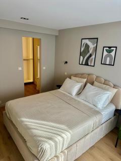 Elegant escape in Antibes - walk to beach and Old Town - Antibes - 0