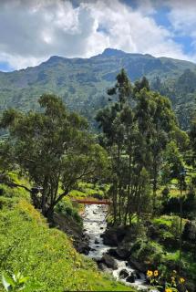 Alojate en Mala casa del valle - 2