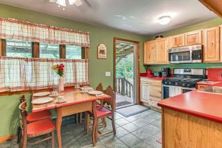 Cottage Less Than 8 Mi to Gore Mountain in Bakers Mill! - 4