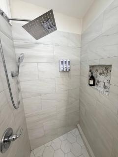 Modern City Apartment - 2