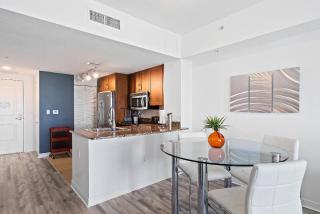 Luxury Near The Beach! Beach Pass Included! - 4