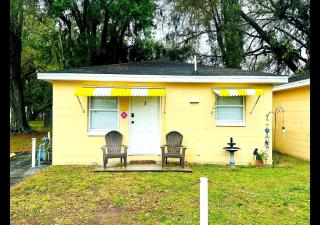 Miami Court Cottage - 2