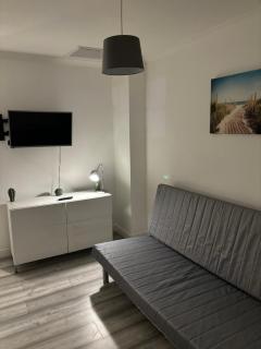 1 bed flat close to Luton airport sleeps 4 - Luton - 0