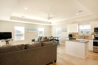 Gulf Breeze - 3