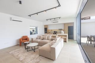 Orea Luxury Villas - Agia Napa - 3