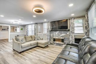 1 Mi to Broadway at the Beach Home with Porch! - Myrtle Beach - 7