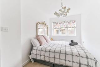 Lovely 2 bedroom apartment - 3