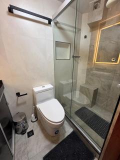 Moderno Dpto Céntrico y Soleado - 1