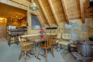 Castle Rock Cabin #2 - 5