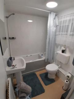 Charming Northampton Apartment with 2 Bedrooms - Northampton - 7