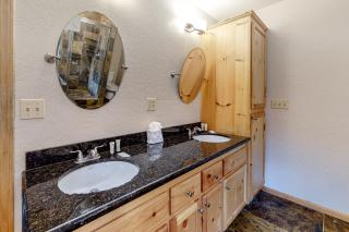 Peregrine Palace - Big Bear Lake - 9