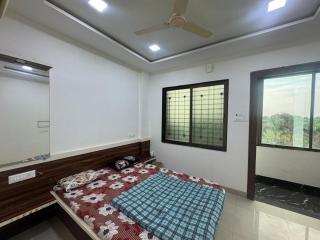 Hotel Ananya Restaurant & Lodging in Shrigonda - 5