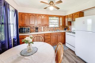 Waterfront Retreat with Dock and Yard in Reed City! - Reed City - 5