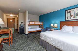 The Branson Waterpark Hotel - 2