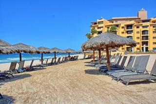 Princesa - Experience Rocky Point - Oceanfront Pool Bar - 4