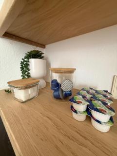 Danube Holiday Homes Studio - Top 2 - 9