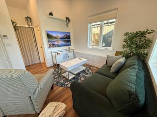 Brass Apple Cottage - Campbell River - 9