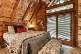 Honeysuckle-Romantic Cabin for 2 on top of the MTN - 3