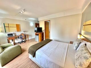 Flat Particular Rua Borges Lagoa c/ garagem UH1008 - 1