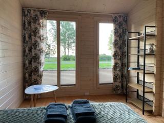 Minimalism by the sea- wind, bed and sun - Eru - 1