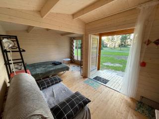Minimalism by the sea- wind, bed and sun - Eru - 2
